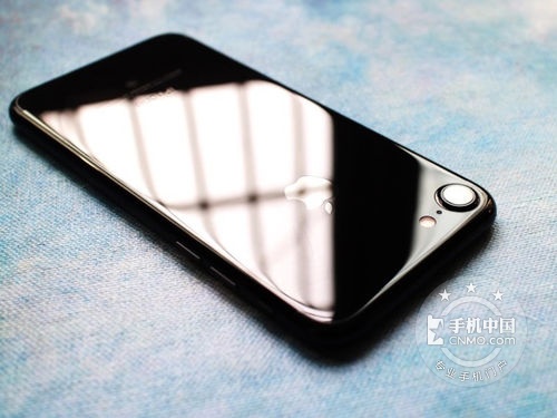 128G苹果7日版价格 深圳仅售4000元 