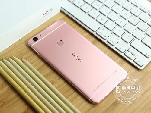 Hi-Fi手機(jī)超值購 vivo X6 Plus售2700元 