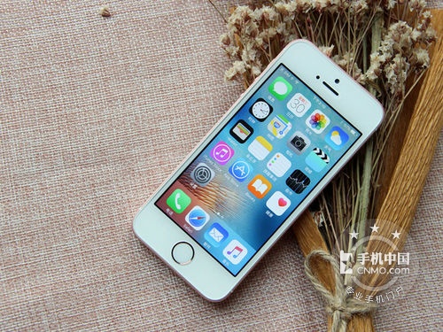 32GB小尺寸旗舰 苹果iPhone SE售3249元 