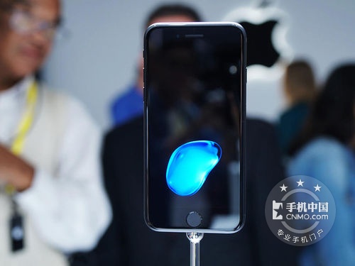 迄今最快的芯片 苹果iPhone 7售5388元 