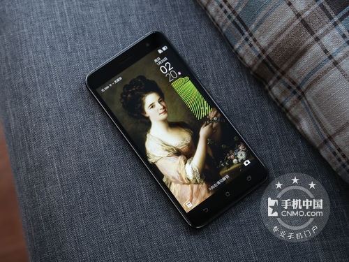 双2.5D玻璃 华硕ZenFone 3灵智售2350元 