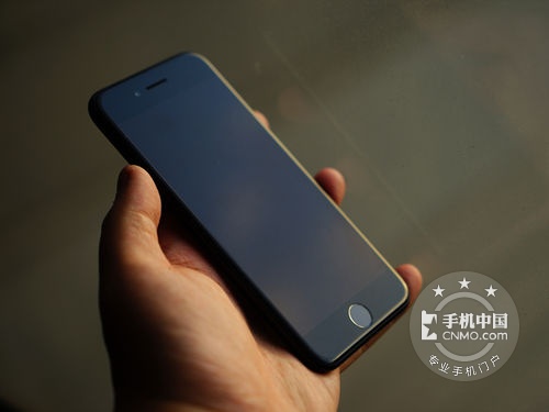 蘋果7國行現(xiàn)貨 128GB iPhone 7報5528元 