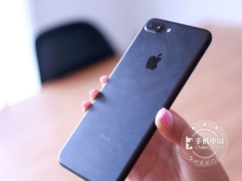苹果7 Plus 128G多少钱 港版深圳6900元 