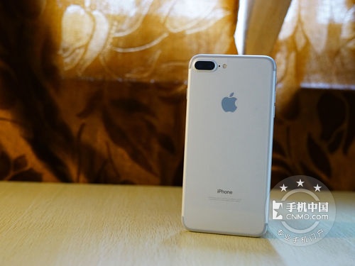 128GB双摄旗舰 iPhone 7 Plus售7080元 