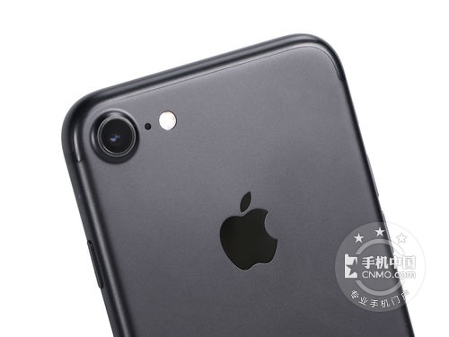 曝iPhone8无望无线充电 iPhone 7降至65元 