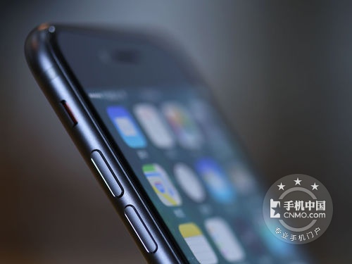 曝iPhone8无望无线充电 iPhone 7降至65元 