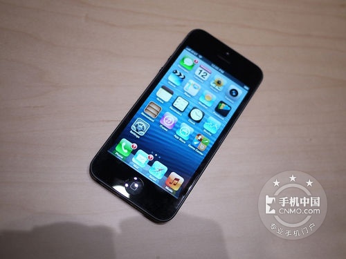 时尚超薄智能手机 16G苹果5仅售1380元 
