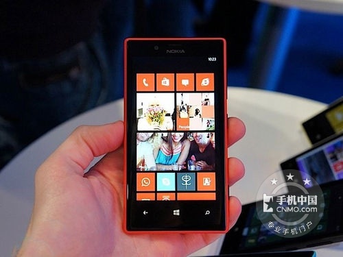 售价2499元 Lumia 720行货版京东预售 