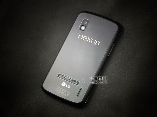 配置与外观并重 Nexus 4现货仅2050元 